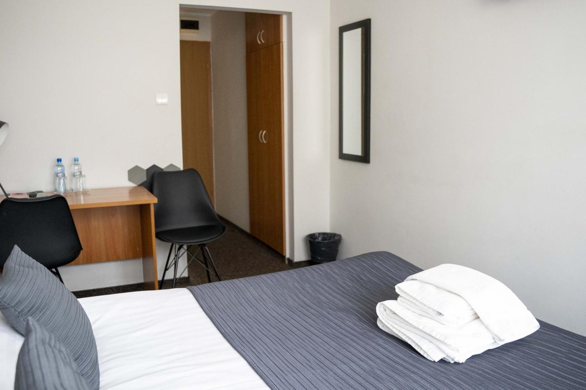 Ciechanów Lofft Hotel מראה חיצוני תמונה
