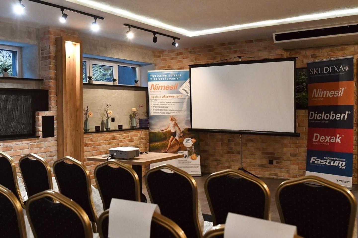 Ciechanów Lofft Hotel מראה חיצוני תמונה