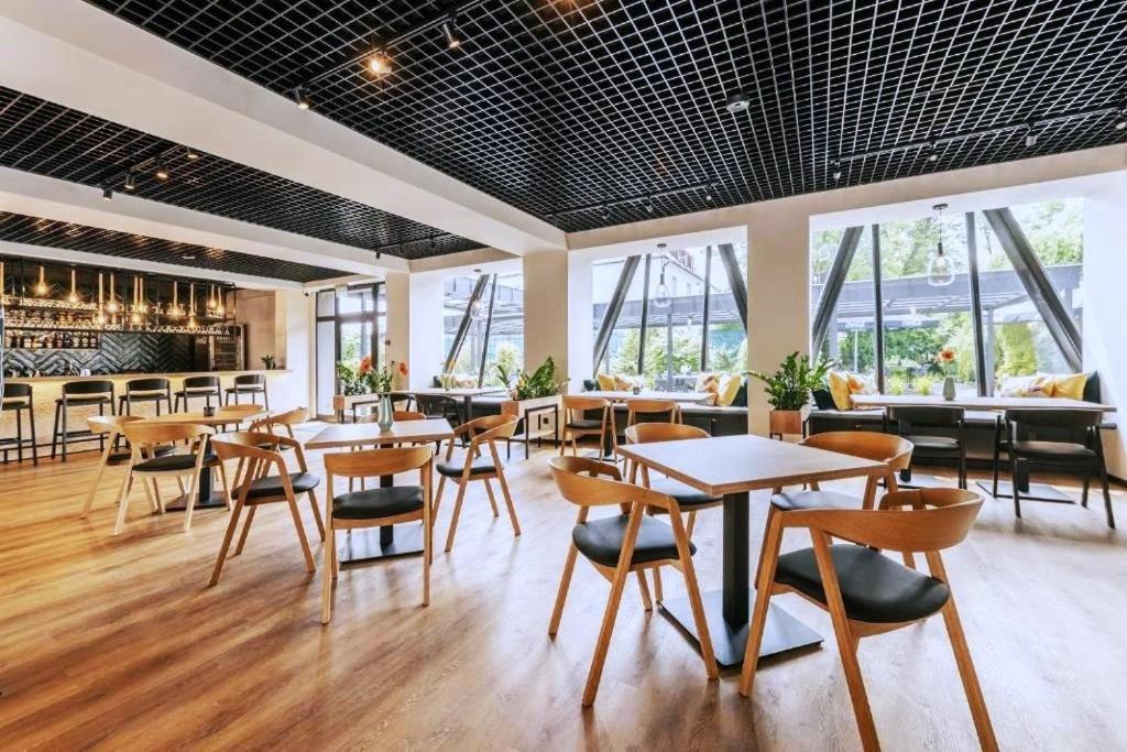Ciechanów Lofft Hotel מראה חיצוני תמונה